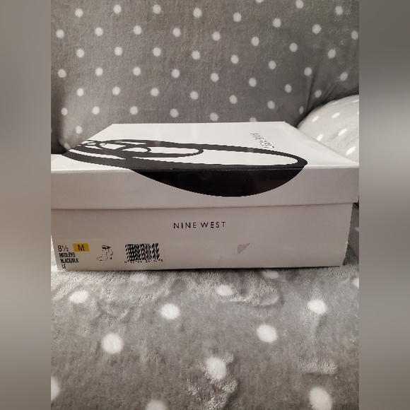 Nine West 3/4 ankle boots - Picture 15 of 15